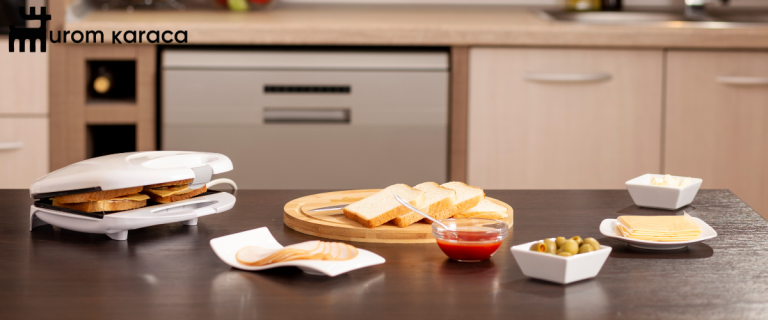 تهیه انواع غذا در ساندویچ ساز